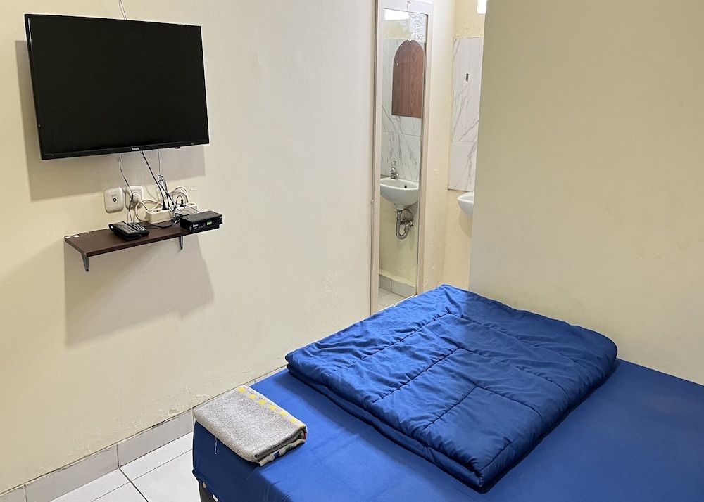 Wisma Berkat Standard Double Room 11
