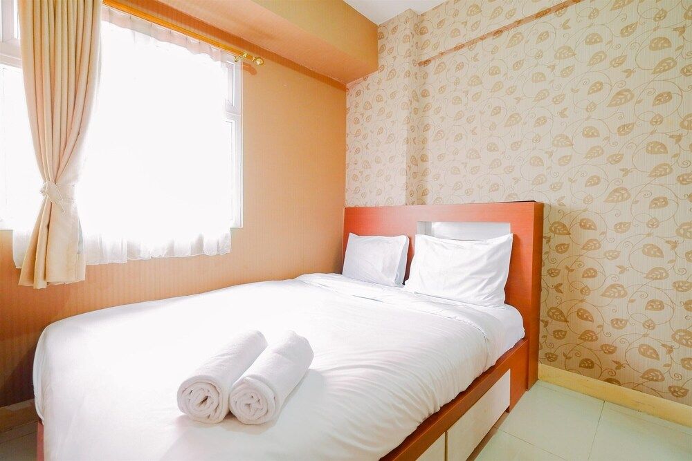 Strategic And Comfy 2Br At Green Pramuka City Apartment