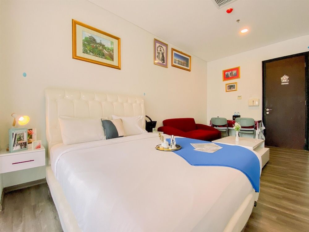 Good And Simply 1Br At Sudirman Suites Apartment