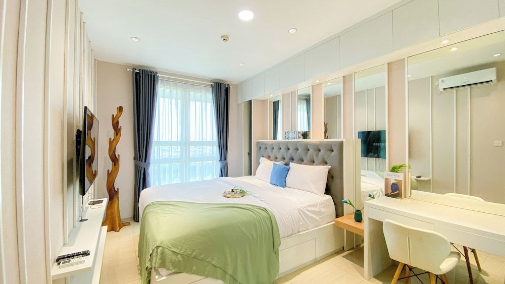 Fancy And Nice 1Br At Citralake Suites Apartment