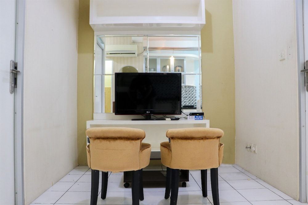 Nice Designed 2Br Menteng Square Apartment
