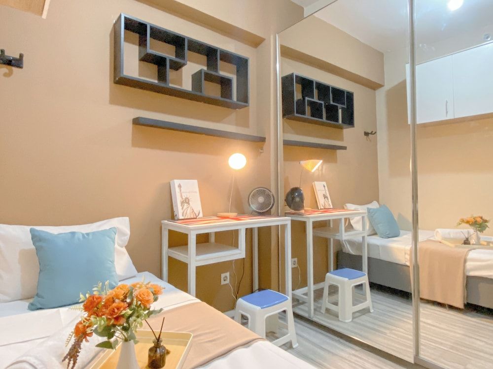 Warm And Homey 2Br Bassura City Apartment Apartment 11