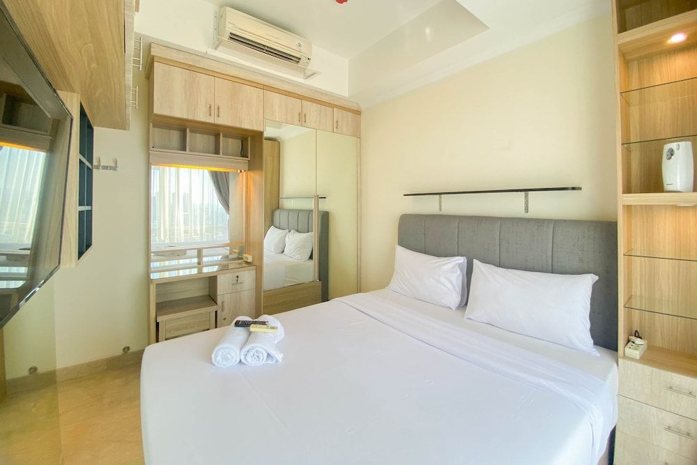 Nice And Elegant 2Br At Menteng Park Apartment
