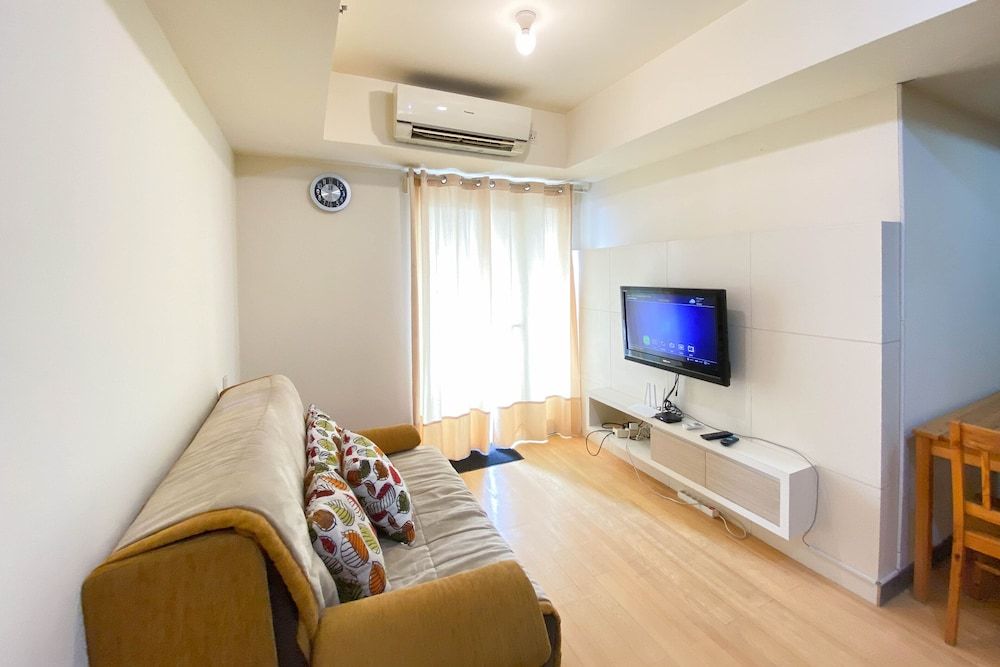 Cozy And Modern Look 2Br The Wave Kuningan Apartment Apartment 16