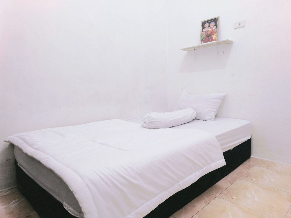 Kost Griya Hikari by Ecommerceloka Standard Room 2