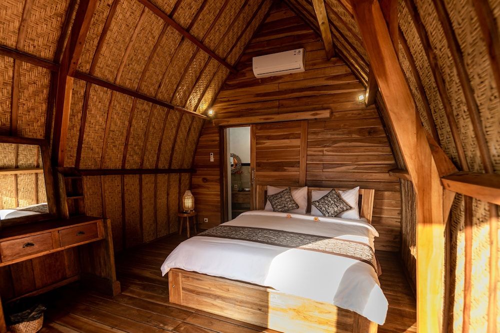 Ulun Si Joglo Private Villa by Supala