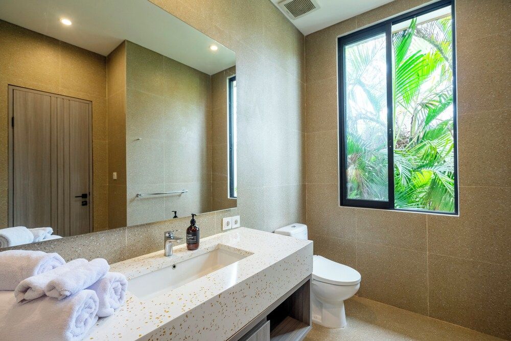 Villa Gantari by GORO Grand Villa, 3 Bedrooms, Pool View 13