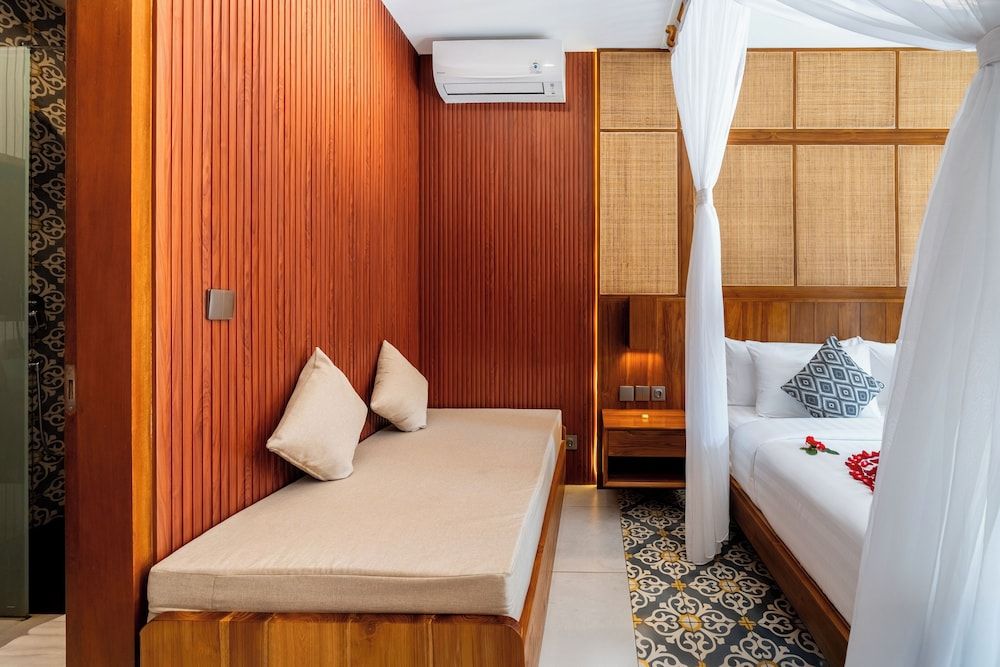 PURI ANDONG VILLAS Double or Twin Room, Pool View 12