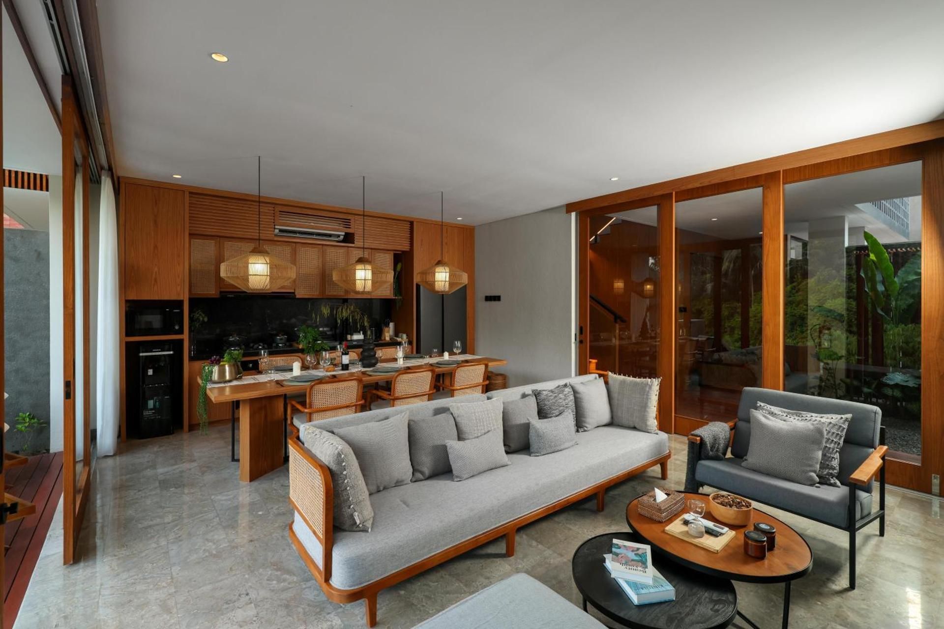 Dinara Three-Bedroom Residence