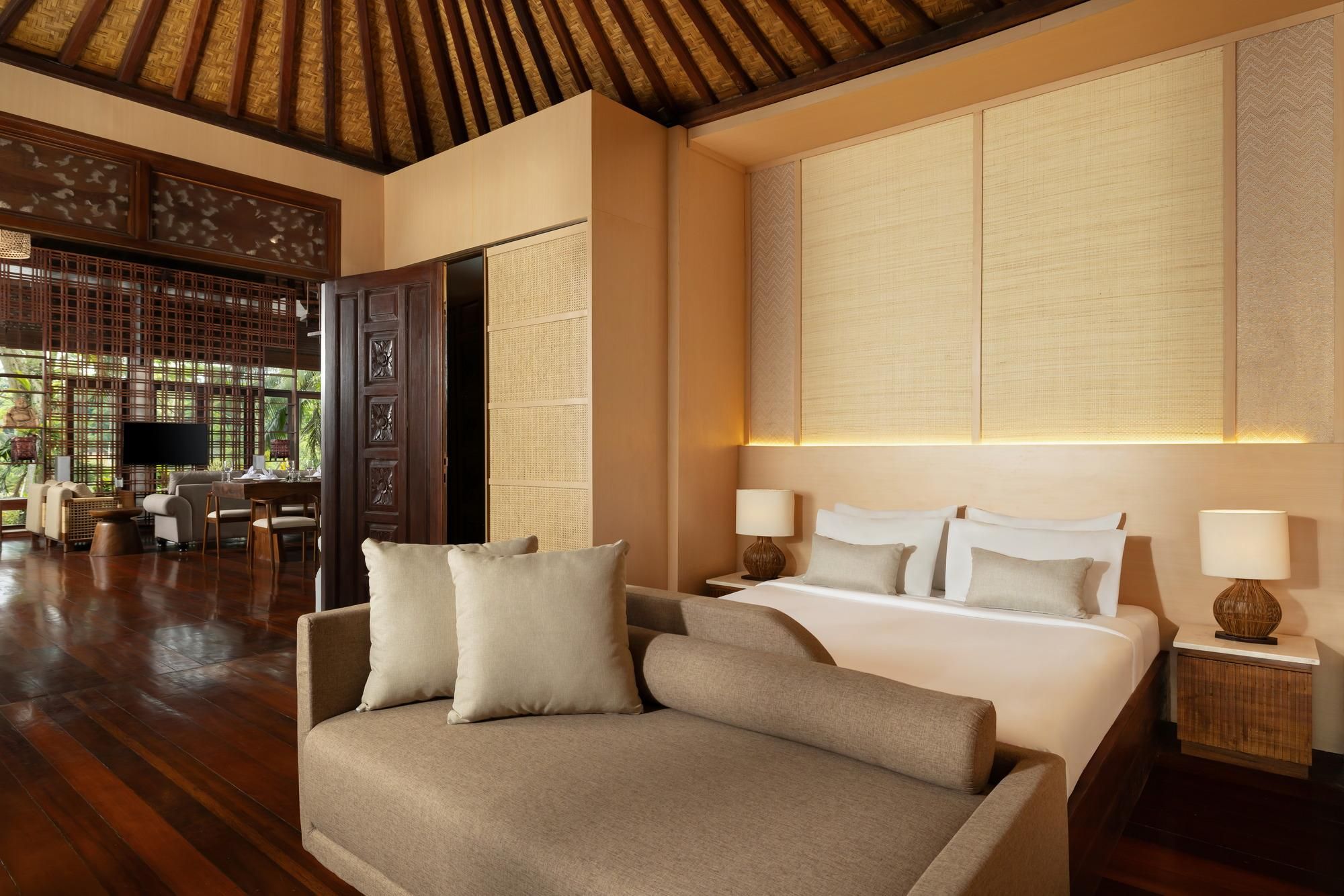 Three Bedroom Suite Pool Terrace