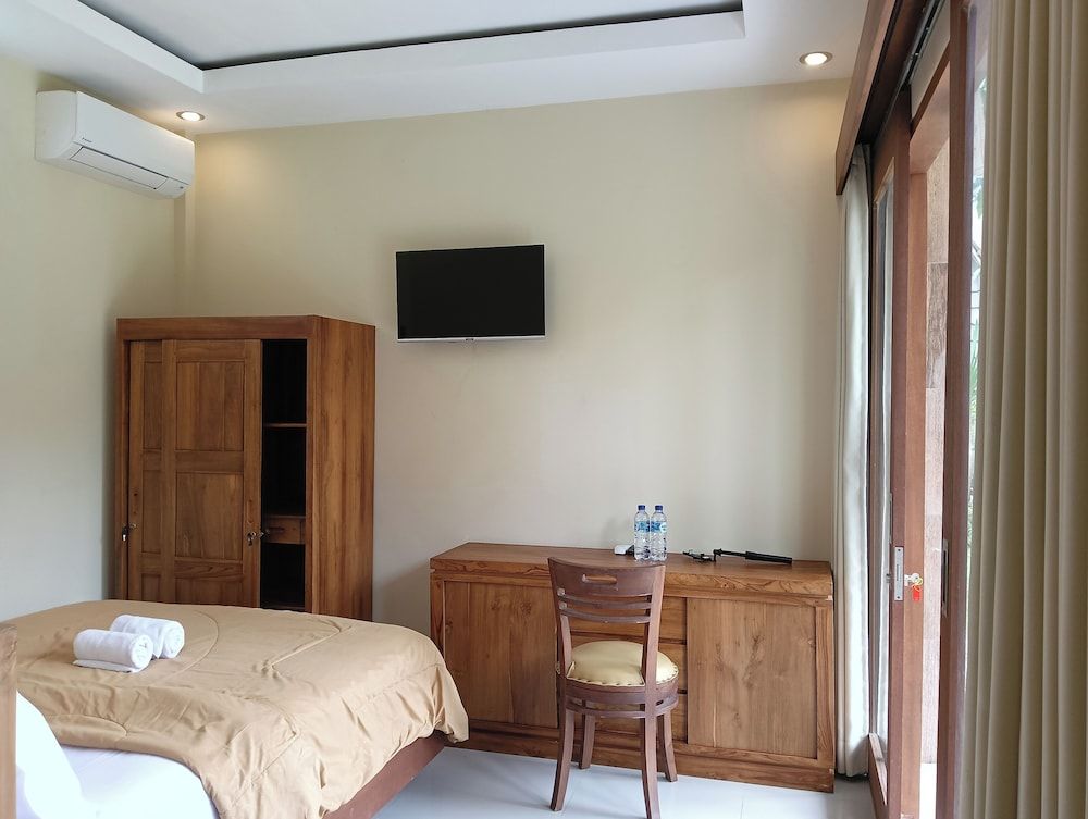 Kama Ayu Bungalow Double Room, City View 4