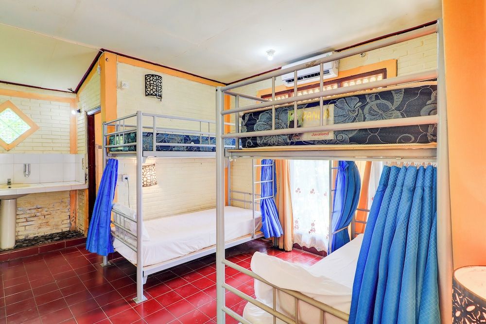 Shared Dormitory