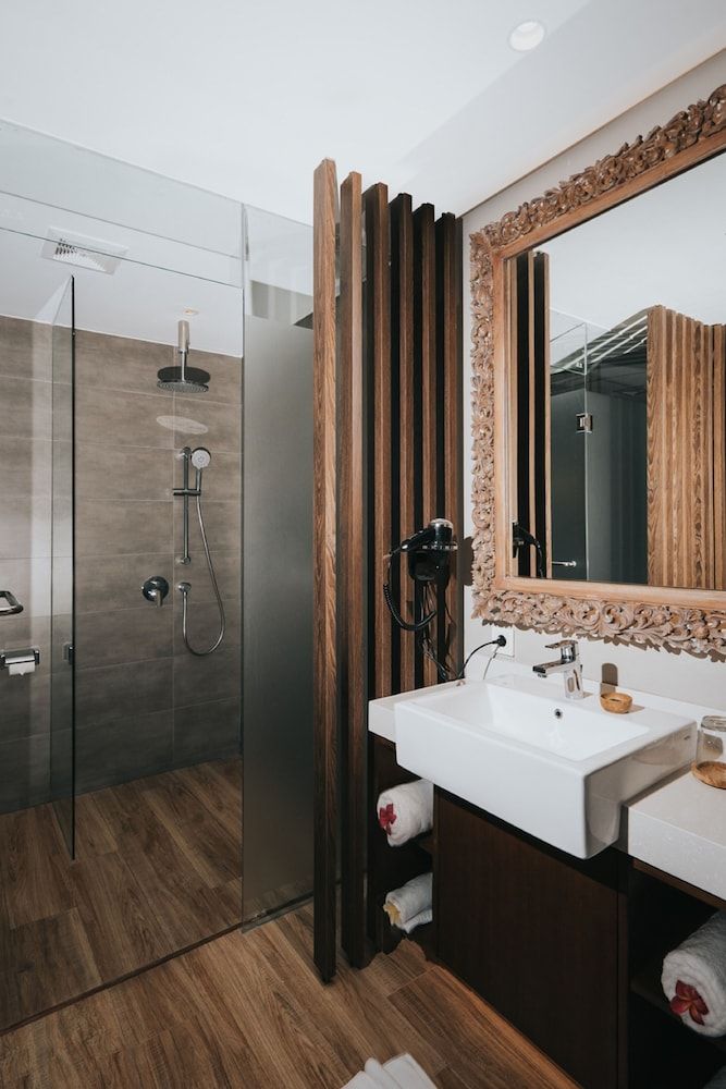 The Ning Resort Ubud Suite with Balcony 5