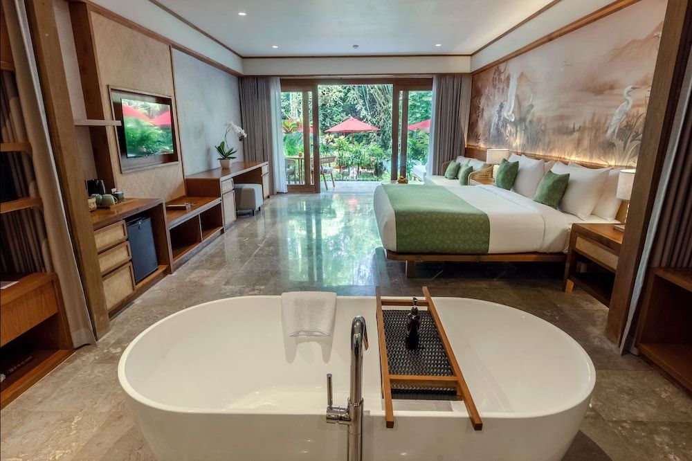 Ananda Junior Suite with free Benefit