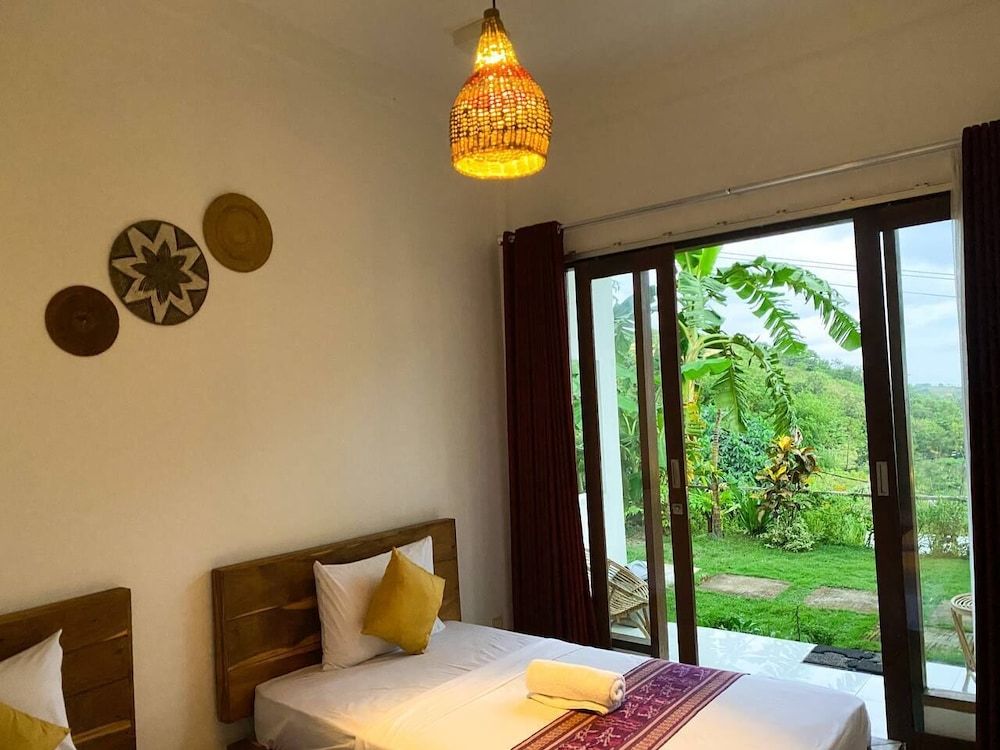 Deluxe Room, 1 Twin Bed, Mountain View
