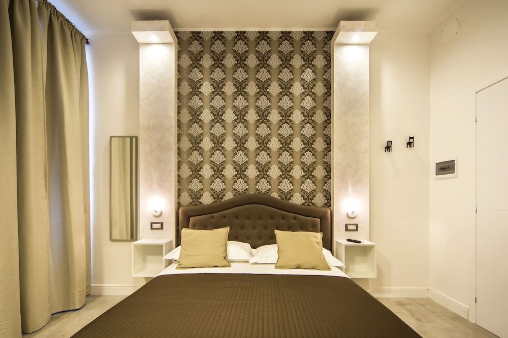 Junior Studio Suite