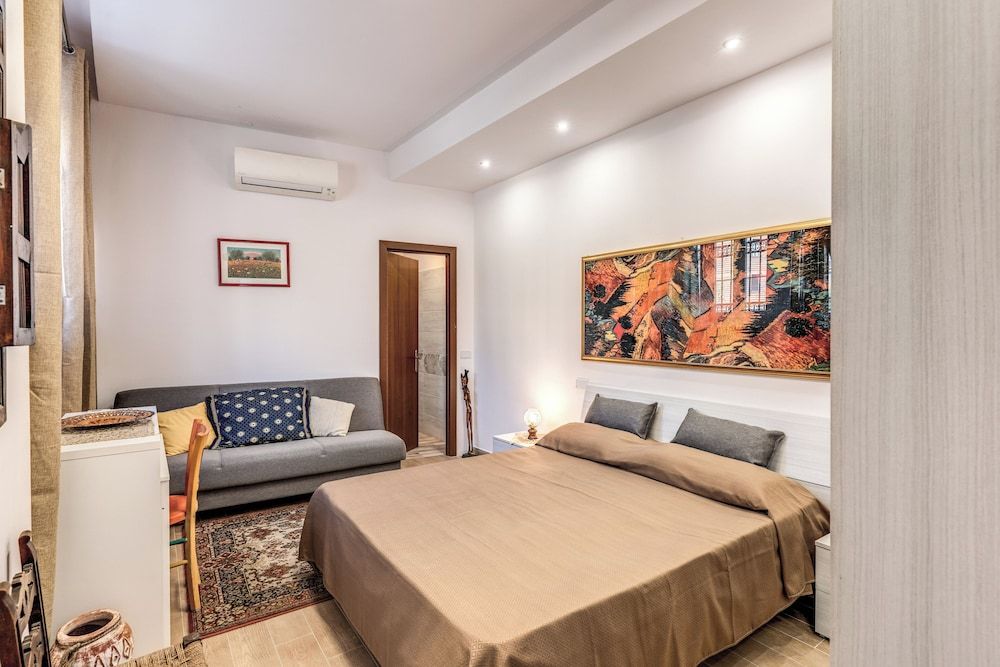 Comfort Triple Room