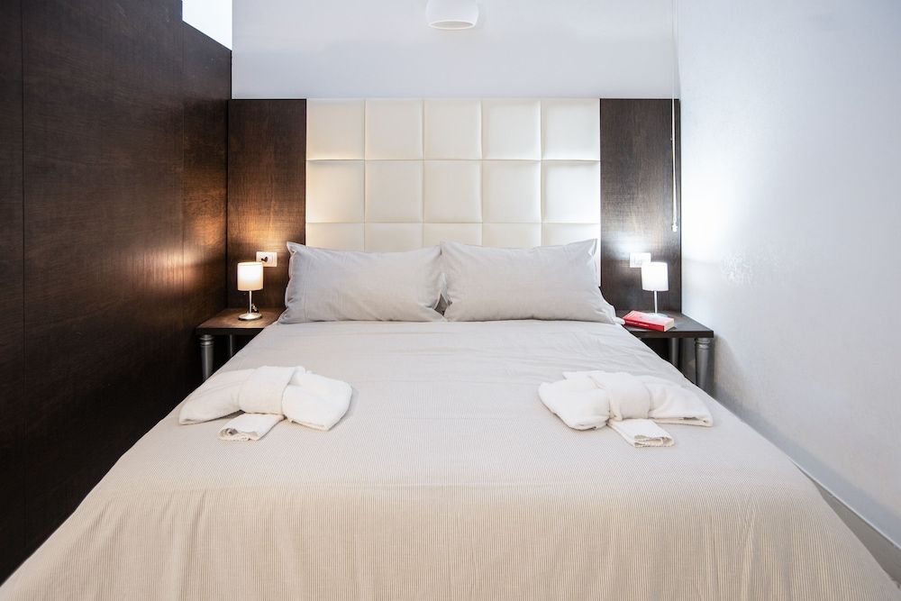Junior Suite, Courtyard View, Tower