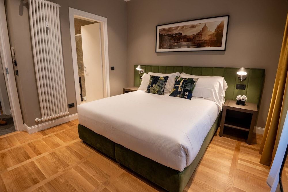 Deluxe, Double or Twin, Garden View