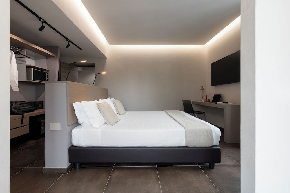 Superior Room, City View