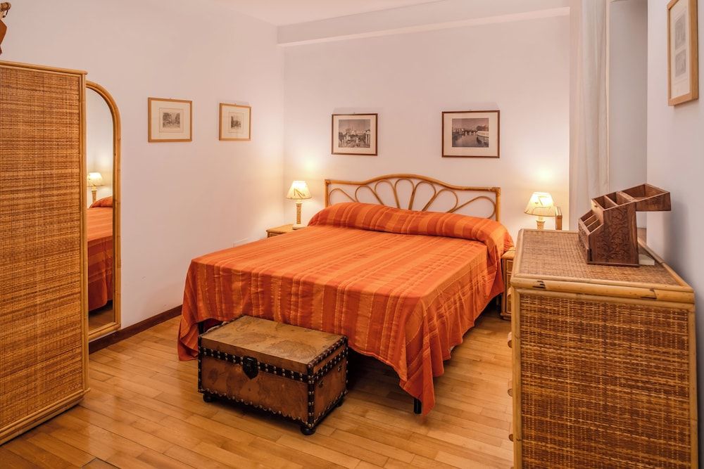 Apartment, 1 Queen Bed, Non Smoking, Kitchenette