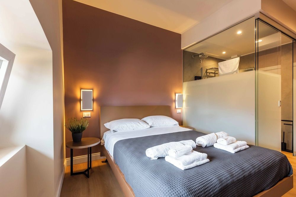 LUMINA3 Luxury Room Guest House, ROME