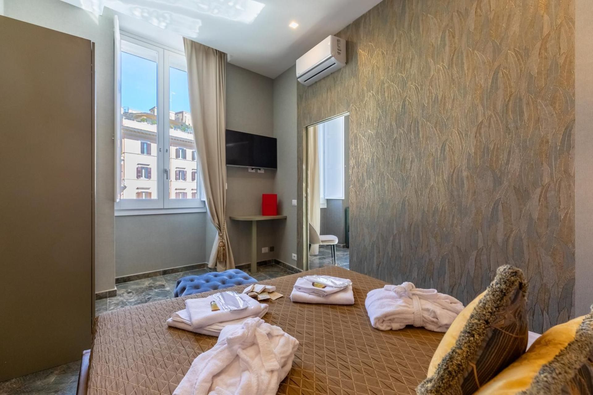 Suite with City View