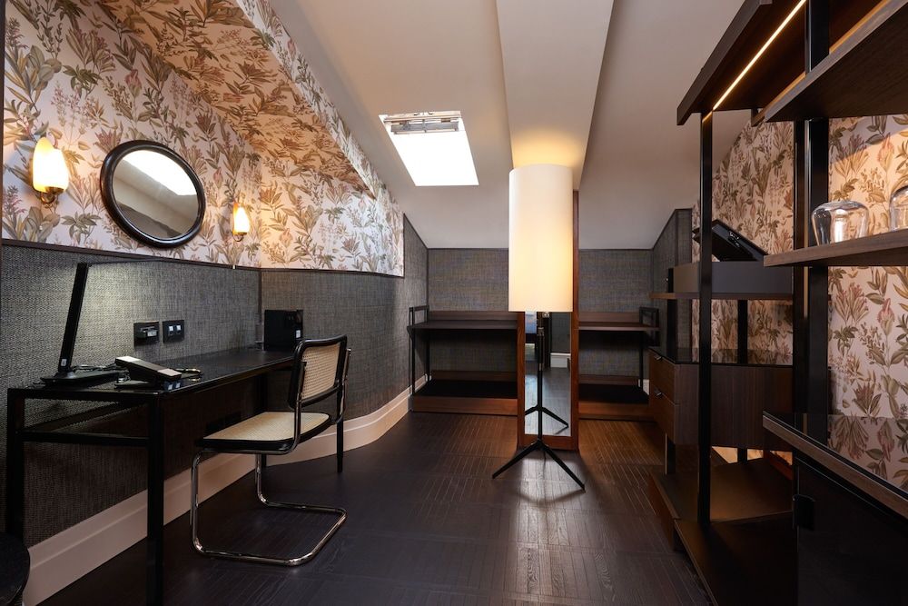 TB Place Roma Junior Suite 10