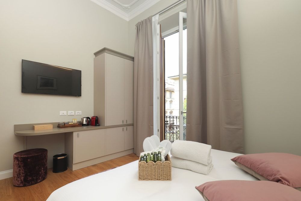 N7 Rooms Superior Double or Twin Room, Balcony 9