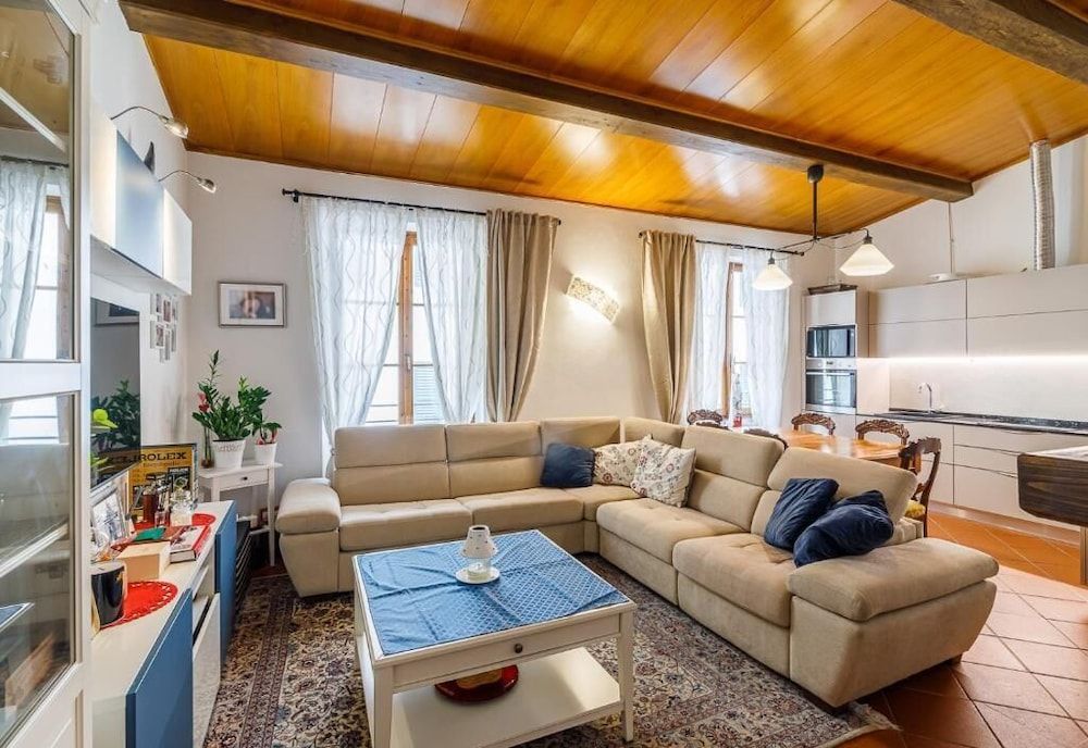 1 Bedroom Apartment w Terrace - Duplex