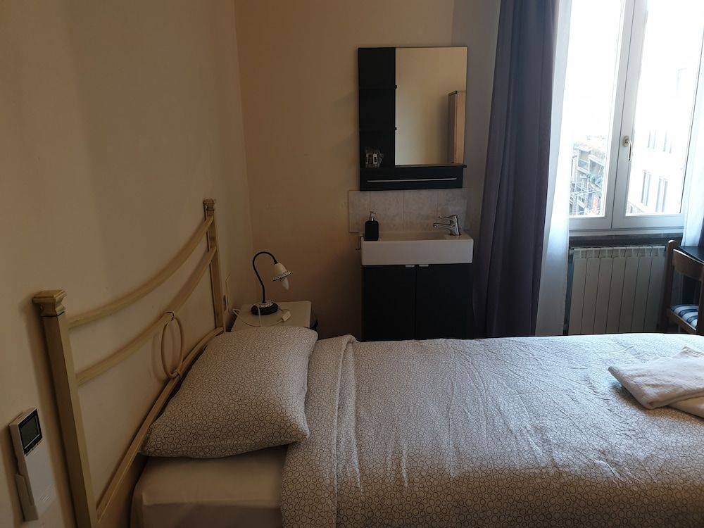 Single Room, Shared Bathroom