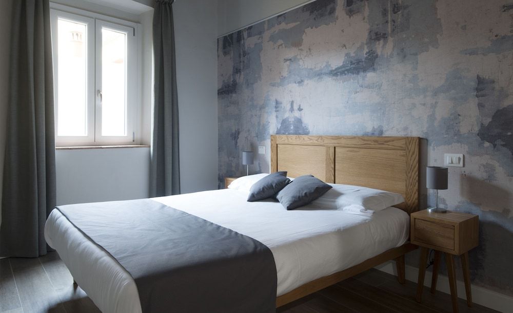 Le Fiorentine Boutique Apartments Deluxe Apartment, 1 Queen Bed with Sofa bed, Kitchen 4