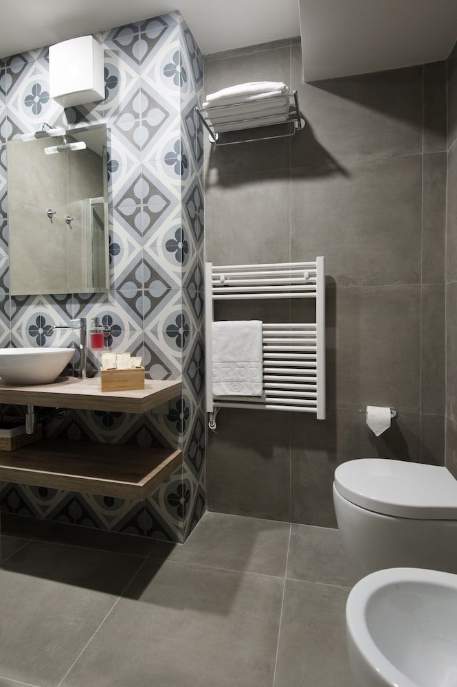 Le Fiorentine Boutique Apartments Deluxe Apartment, 1 Queen Bed with Sofa bed, Kitchen 23