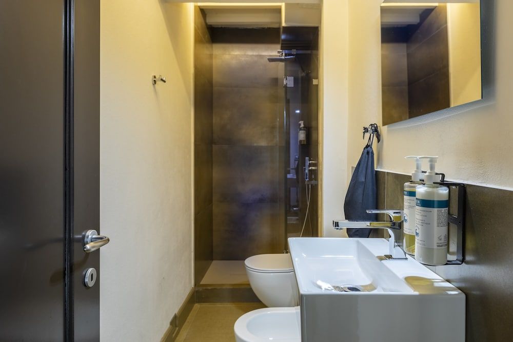 Numa Florence Felice 2 Bedroom Apartment with Sofa Bed 15