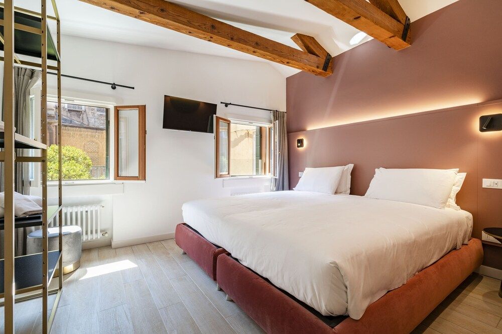 Exclusive Apartment
