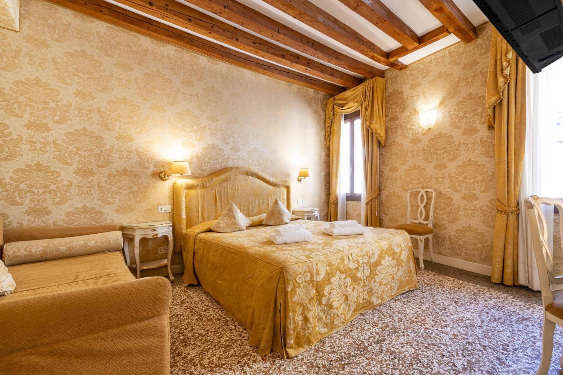 Triple Room with Sea View