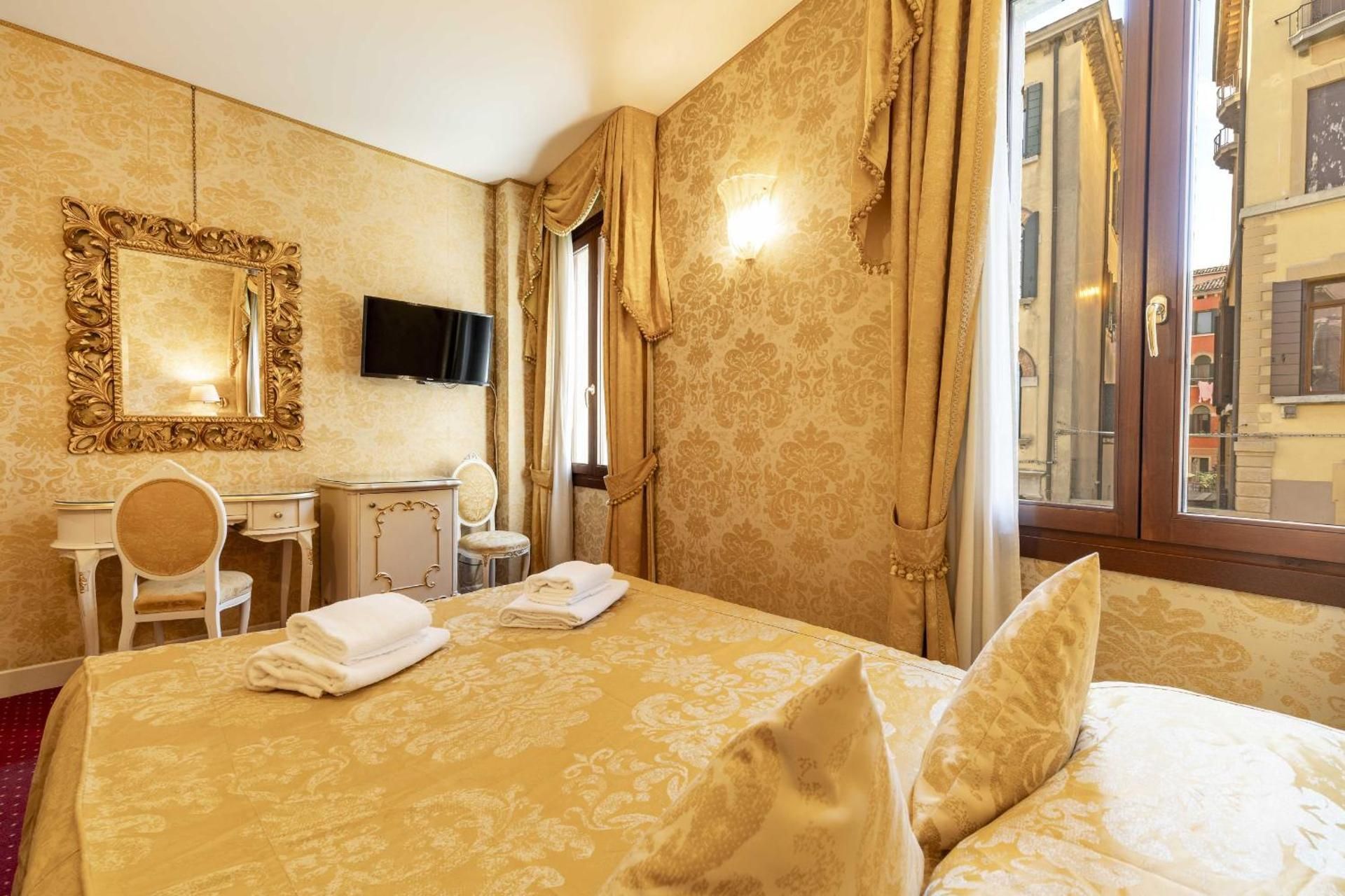 Single Room with Sea View