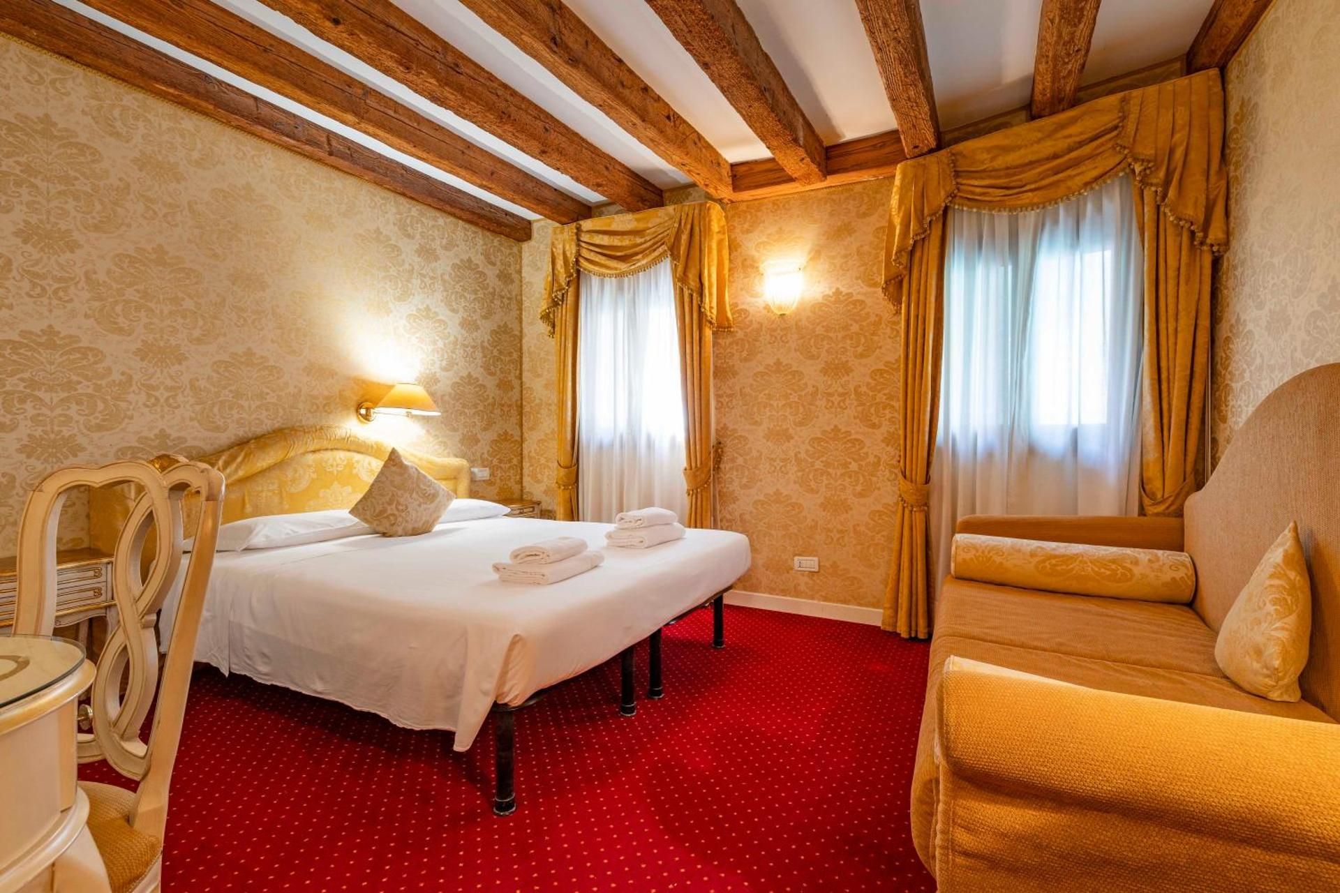 Deluxe Double Room with Sea View