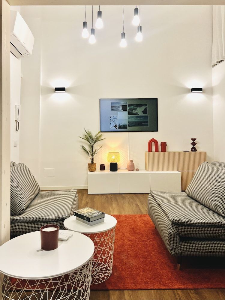 Tarra Luxury Suite Deluxe Apartment 6