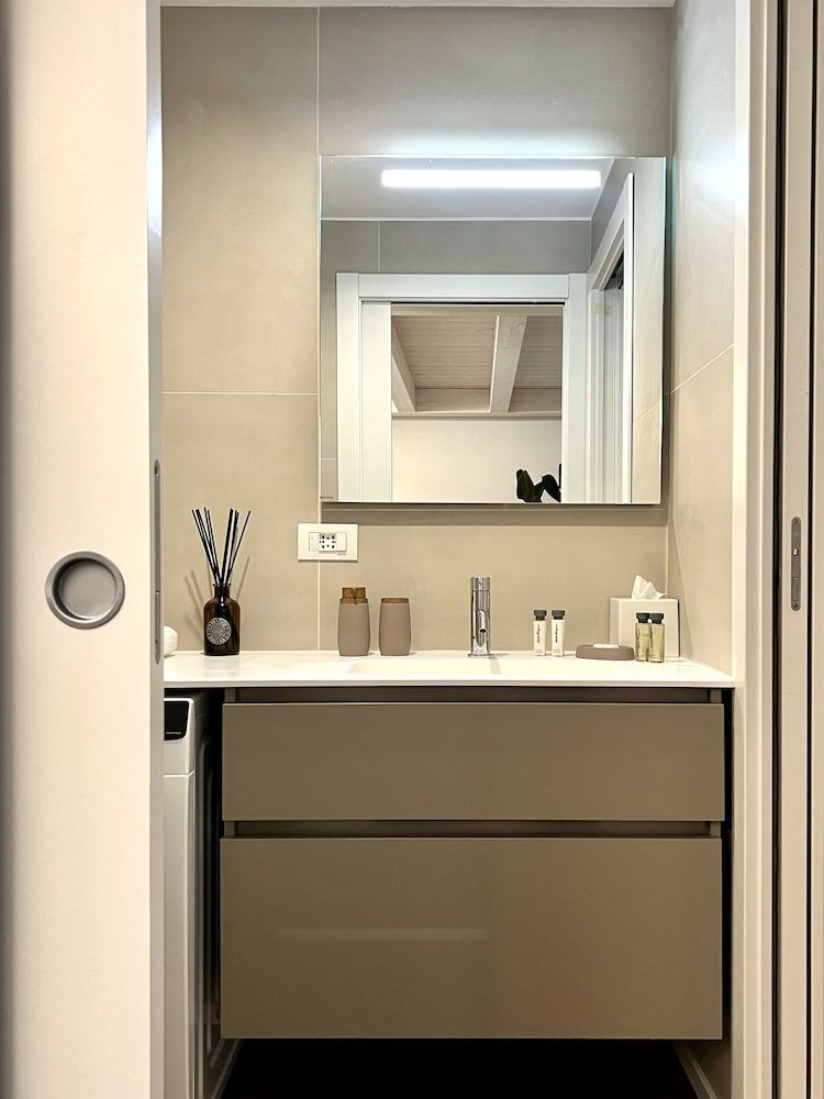 Tarra Luxury Suite Deluxe Apartment 3