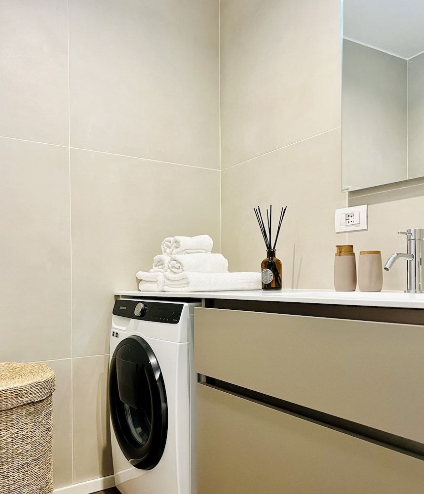 Tarra Luxury Suite Deluxe Apartment 2