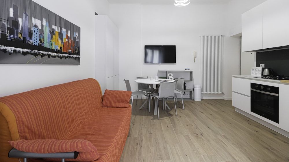 Apartment (1 Bedroom)