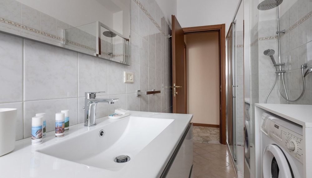 Apartment (1 Bedroom)