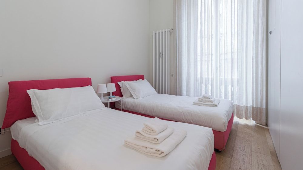 Apartment (3 Bedrooms)