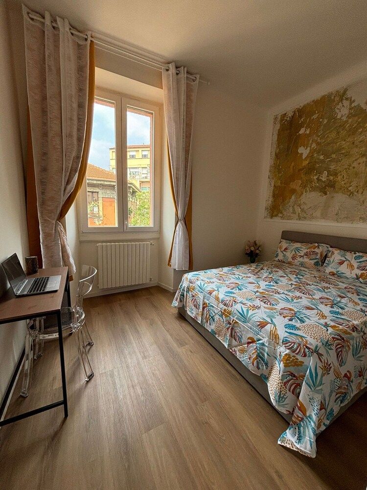 Pleasant Apartment Near Center