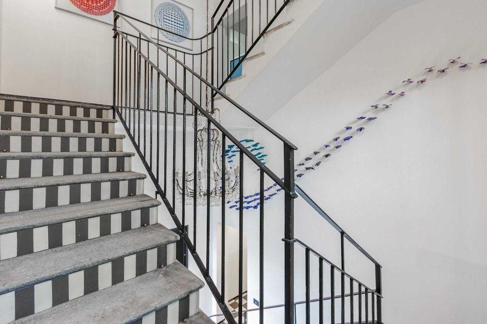 Bright Ground-floor Studio in Milan