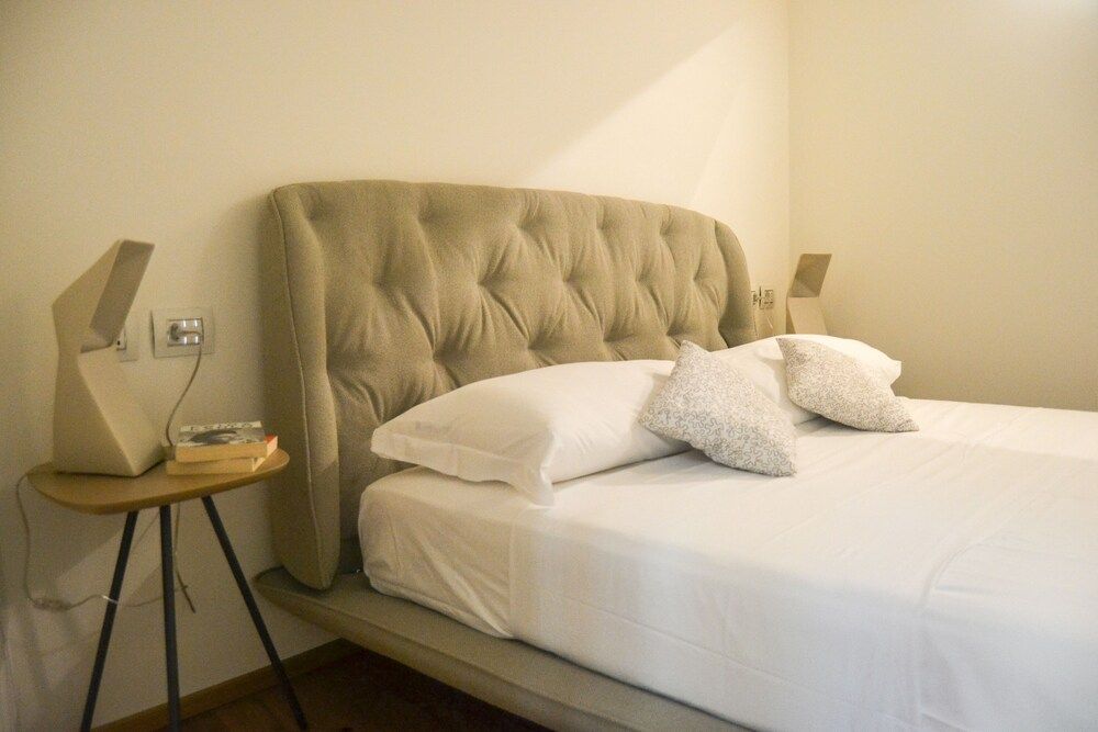 City Apartment, 2 Bedrooms, Terrace