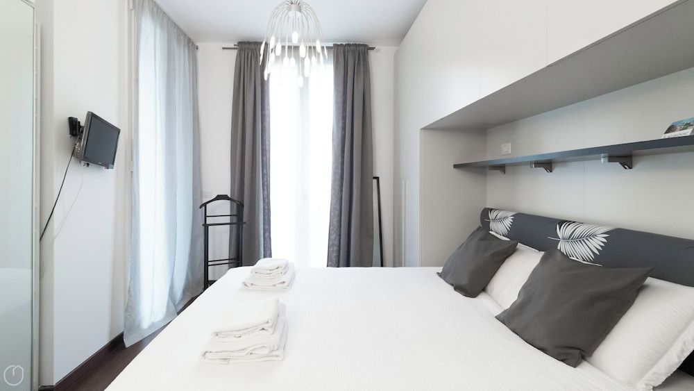 Apartment (1 Bedroom)