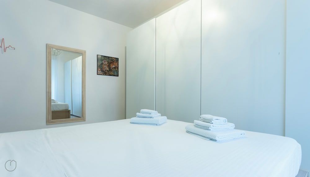 Apartment (1 Bedroom)