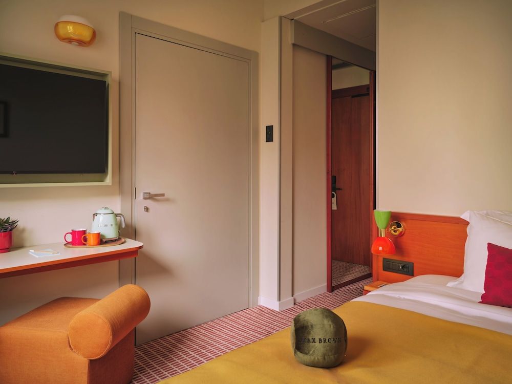 Max Brown Hotel Missori, part of Sircle Collection Deluxe Room 9